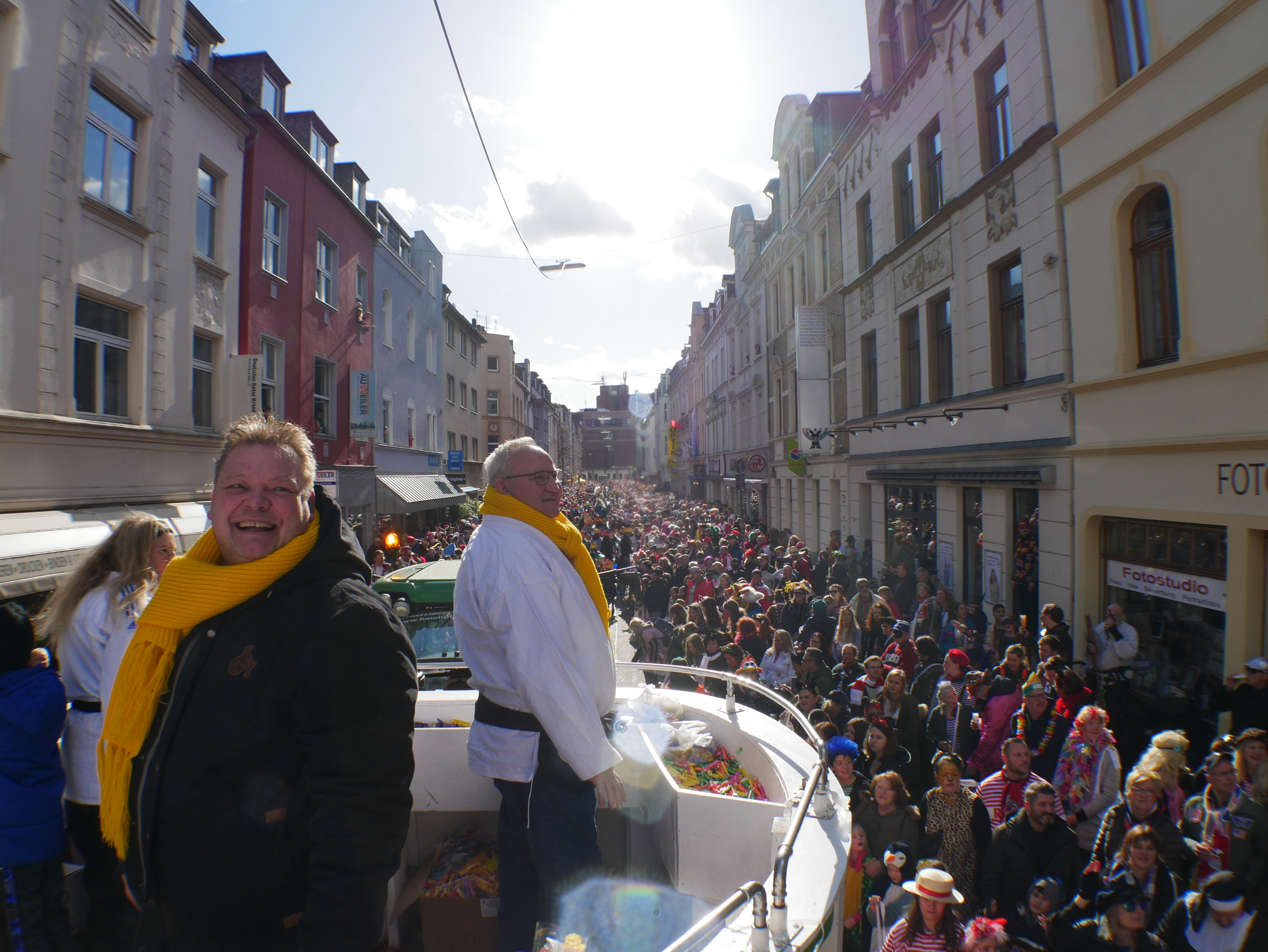 Die Straßen sind überfüllt